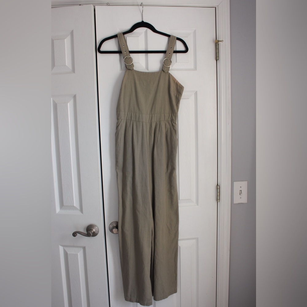 Japna Olive Green Wide-Leg Jumpsuit with Buckle Straps